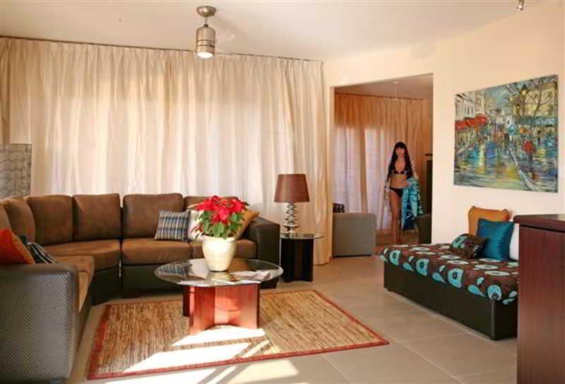 Aphrodite Sands Resort Mandria  Exterior foto